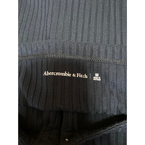 Abercrombie & Fitch Women's Black Sleeveless Ribbed Button Down Tank Top Size M - Picture 4 of 5